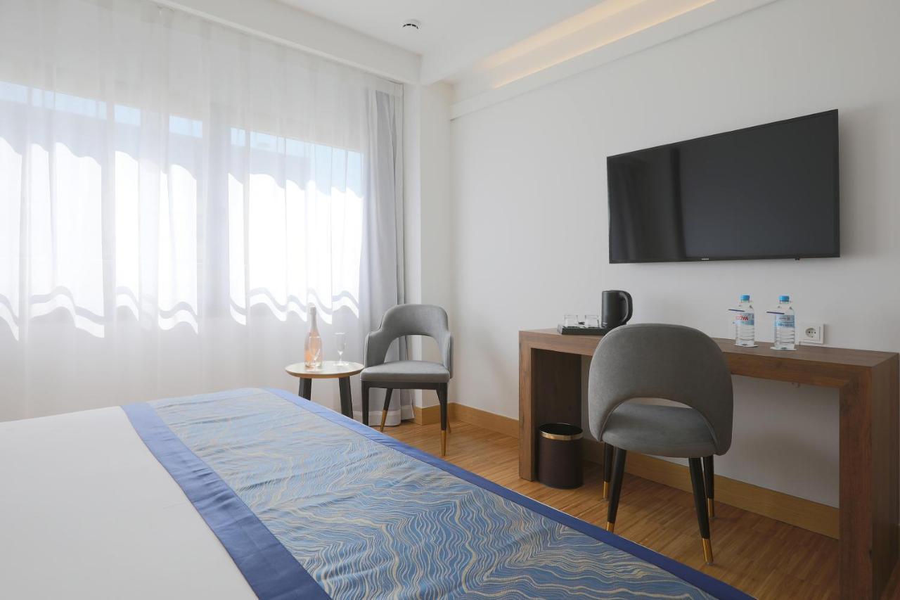 Hotel Villa Odon Villaviciosa de Odon Luaran gambar
