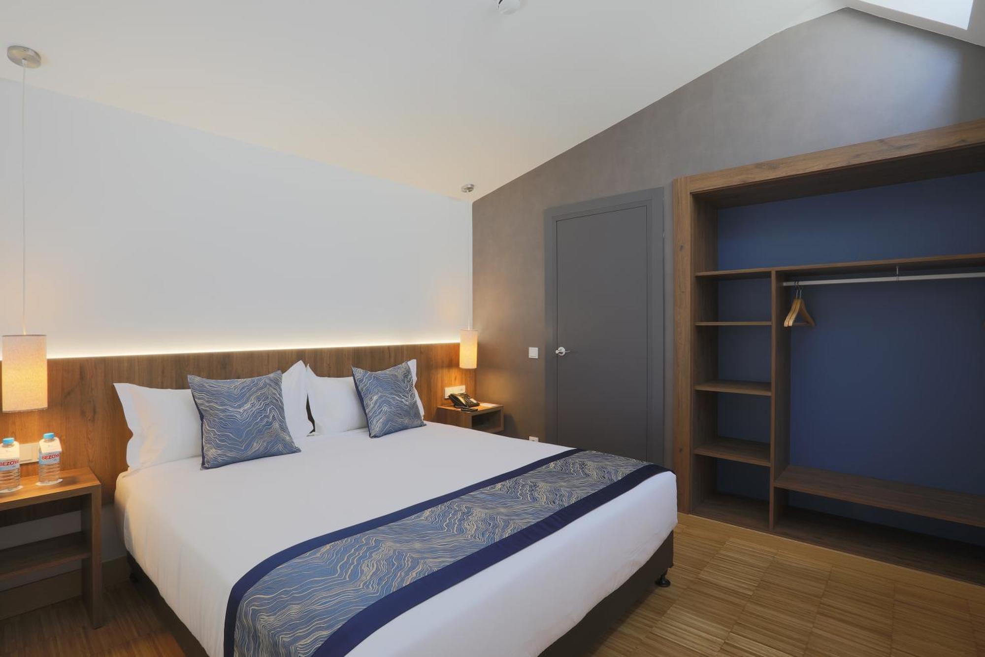 Hotel Villa Odon Villaviciosa de Odon Luaran gambar